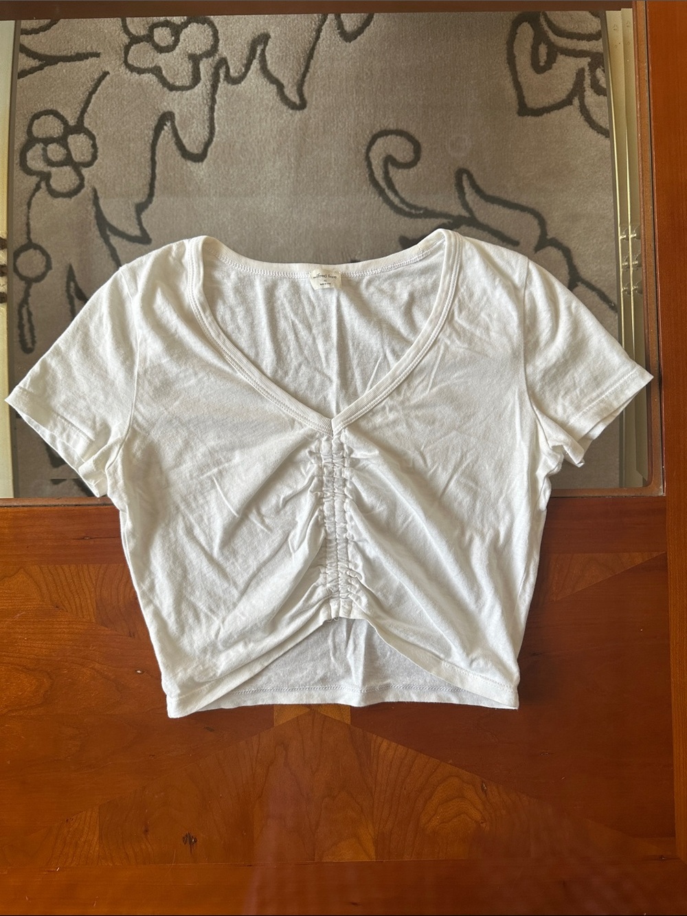 Aritzia White Ruched V-Neck Crop Tee
